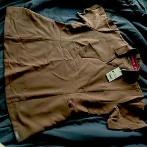 Figs Inala Slim Scrub Top size large in Smokey taupe